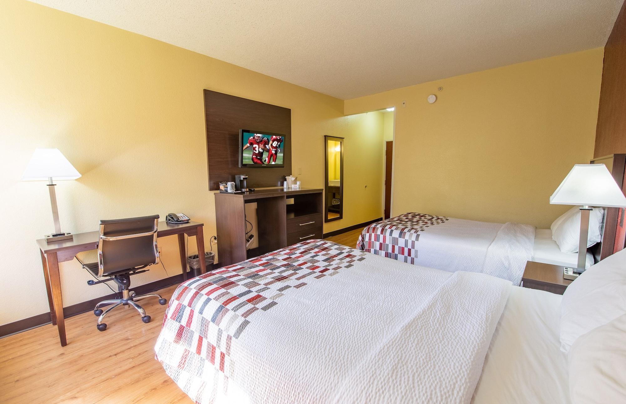 Red Roof Inn & Suites Indianapolis Airport Екстер'єр фото
