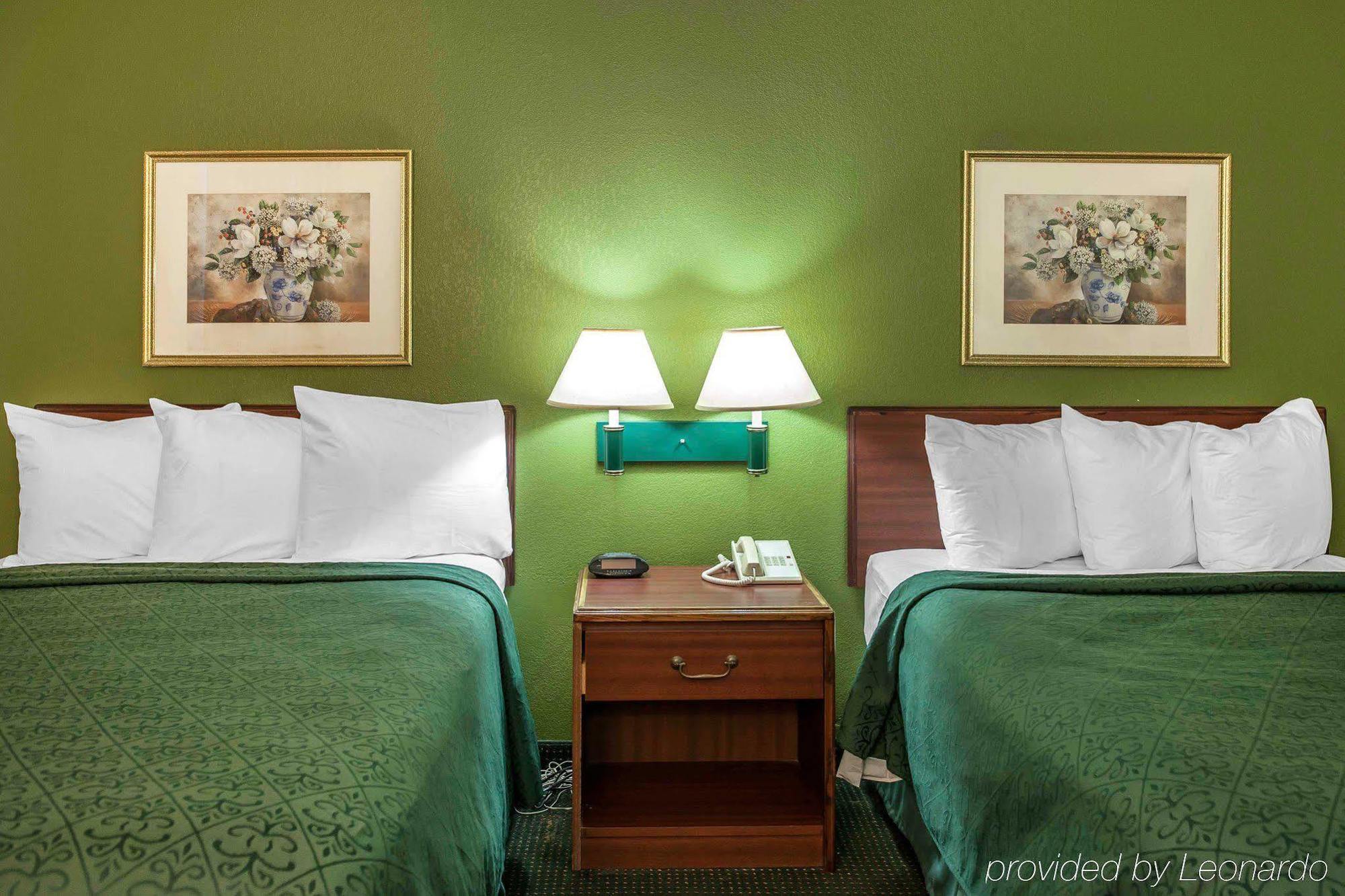 Red Roof Inn & Suites Indianapolis Airport Екстер'єр фото